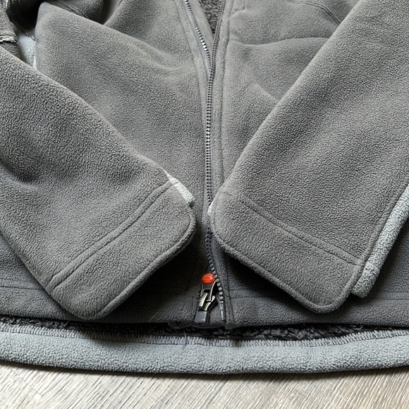 LIKE NEW Under Armour Sherpa lined Fleece jacket - Picture 7 of 9